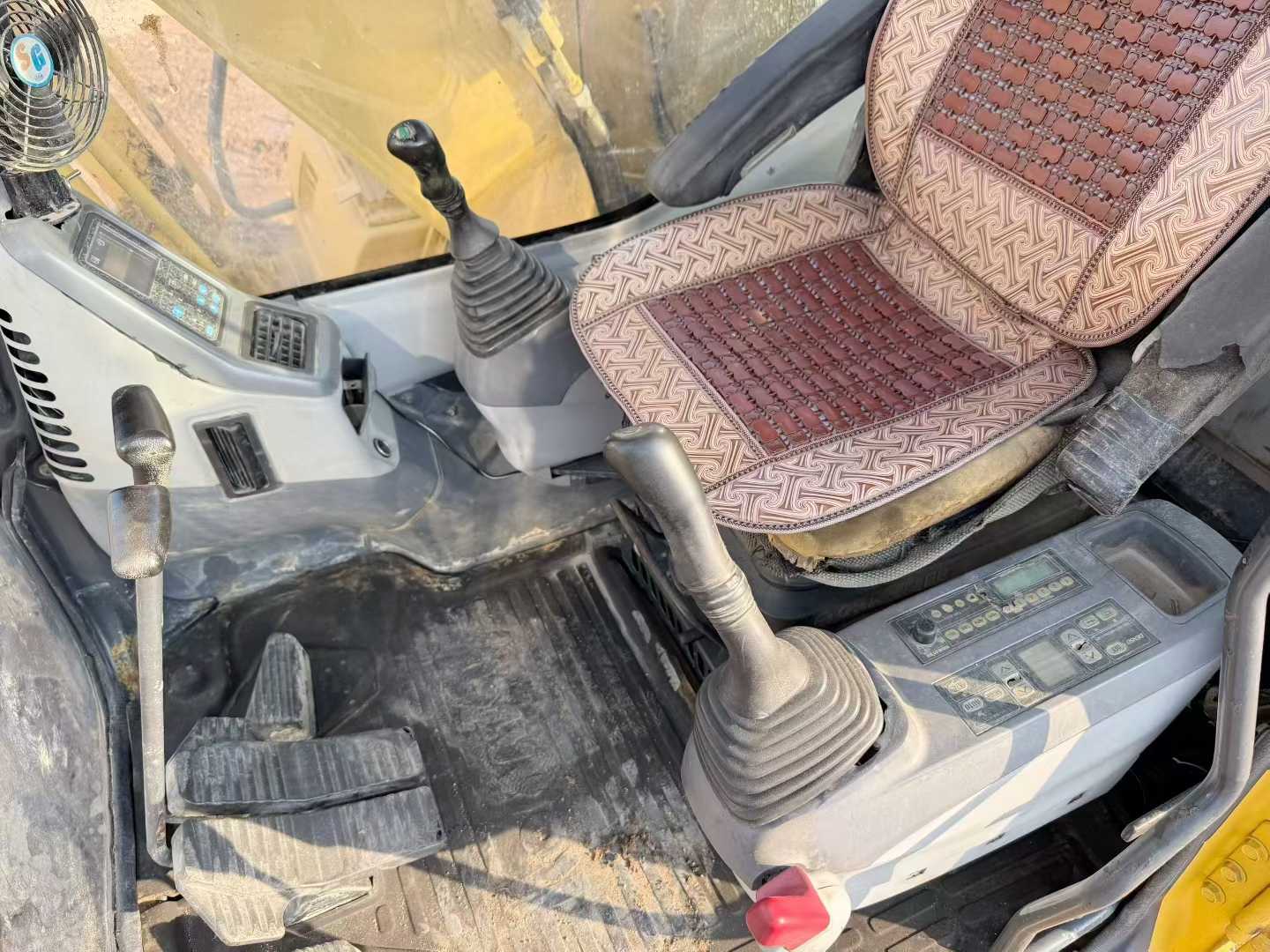 Used Komatsu PC110-7 Excavator 2016 Model / 4