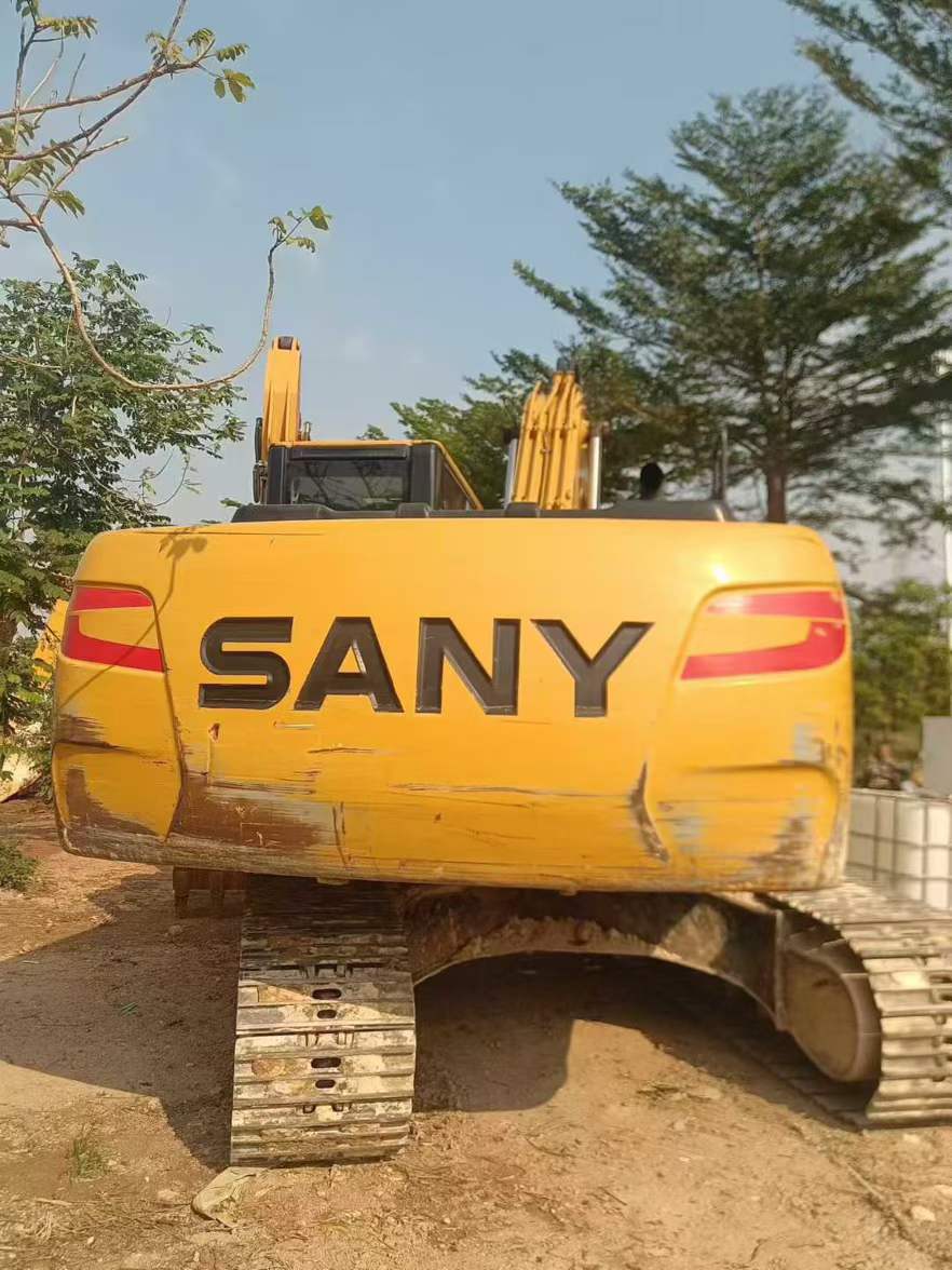 Used Sany SY215W Excavator 2021 Model