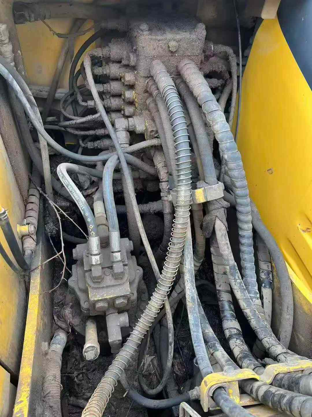 Used Komatsu PC110-7 Excavator 2013 Model / 3