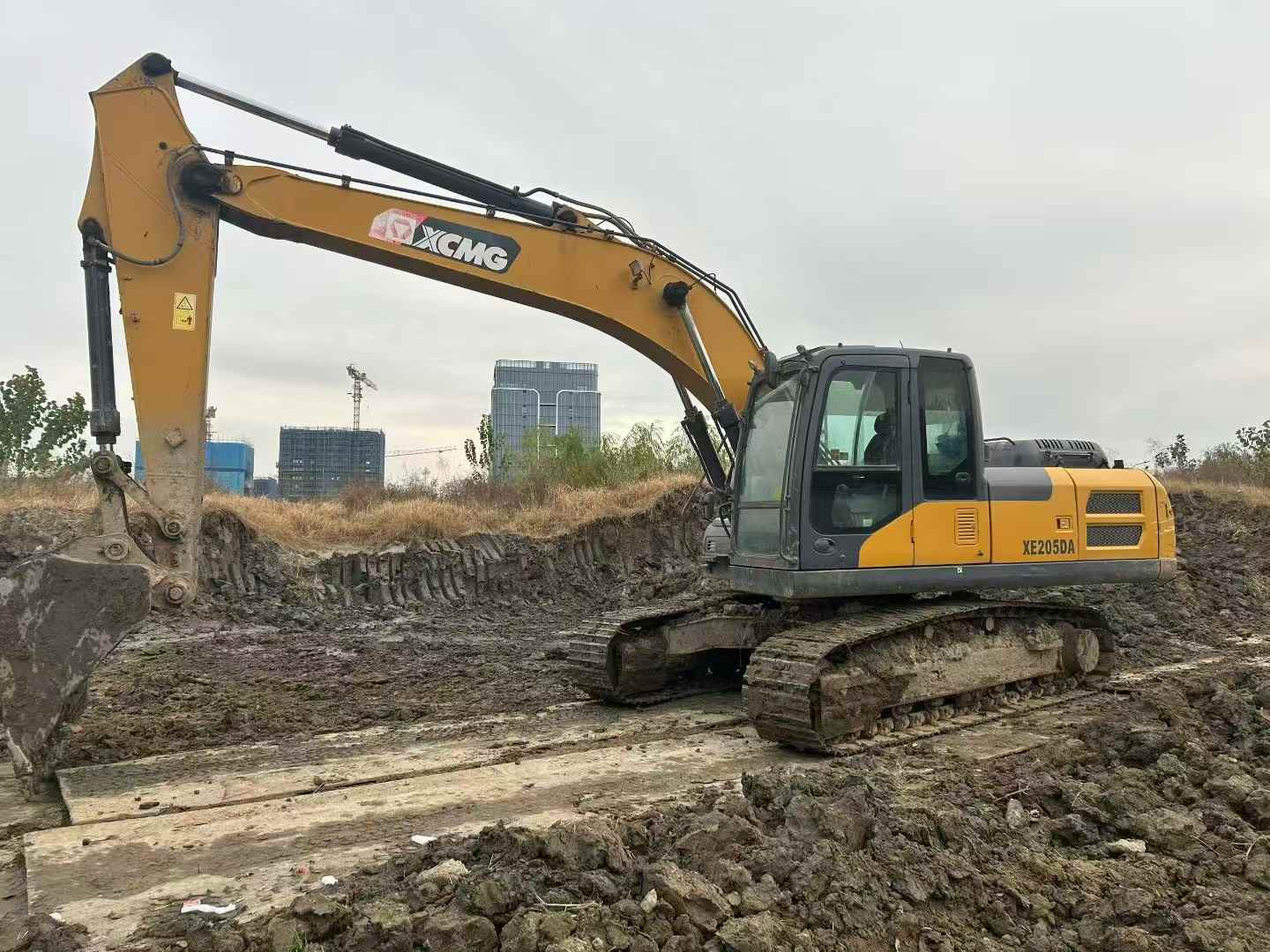 Acheter Pelle XCMG XE205DA d'occasion / 3