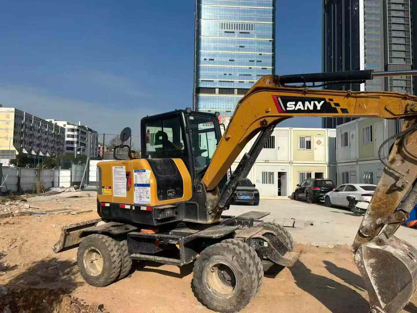 Used Sany SY65W Excavator 2016 Model / 2