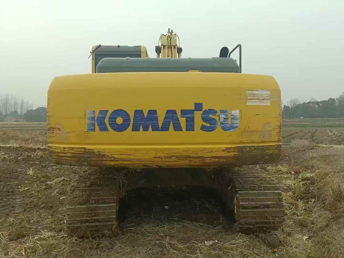 Used Komatsu PC200-8 Excavator 2017 Model / 3