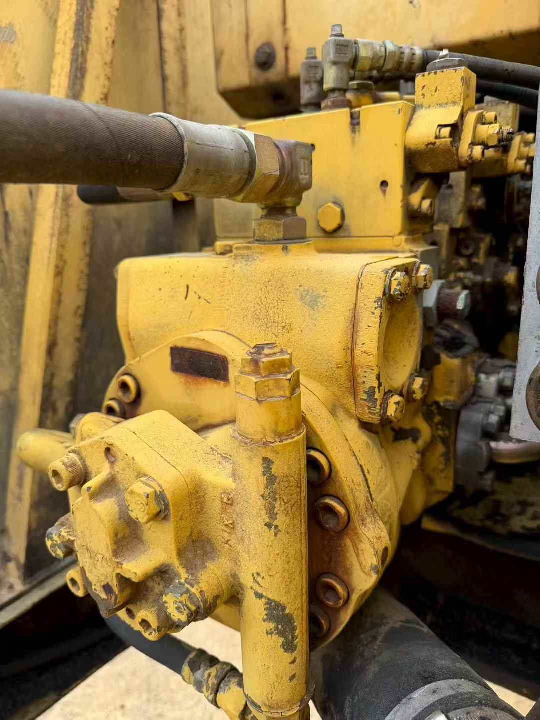 Used Komatsu PC120 Excavator 2016 Model / 4