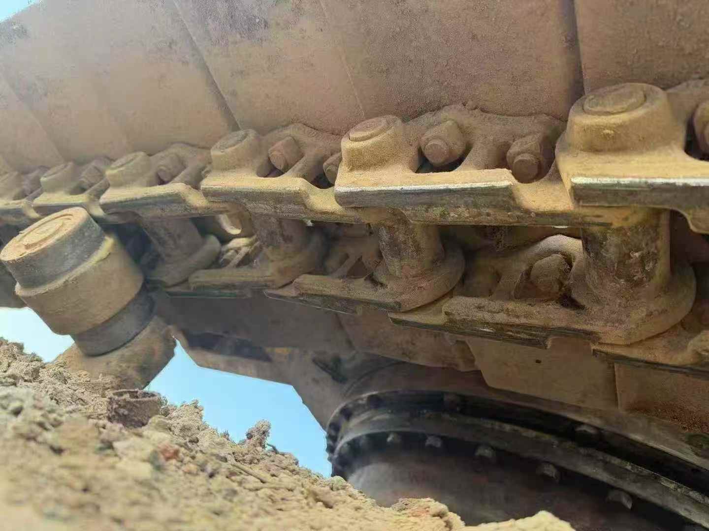 Used Hitachi ZAXIS200 Excavator 2011 Model / 8