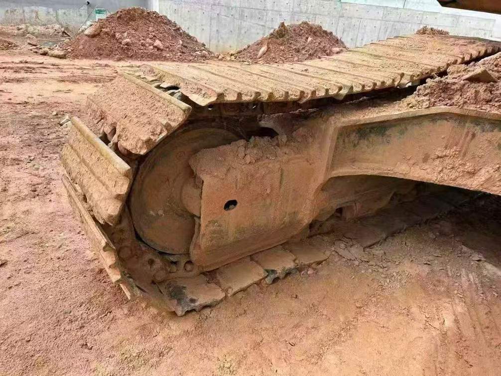 Used Komatsu PC400-6 Excavator 2016 Model / 9