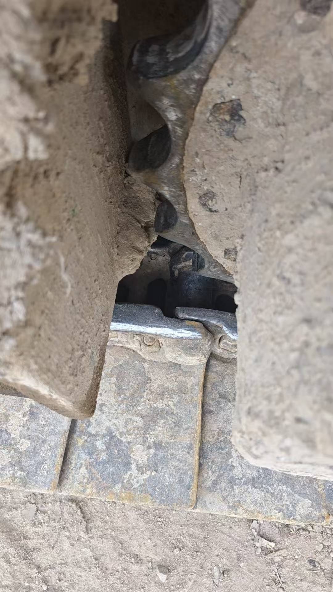 Used Caterpillar CT20 Excavator 2016 Model / 6