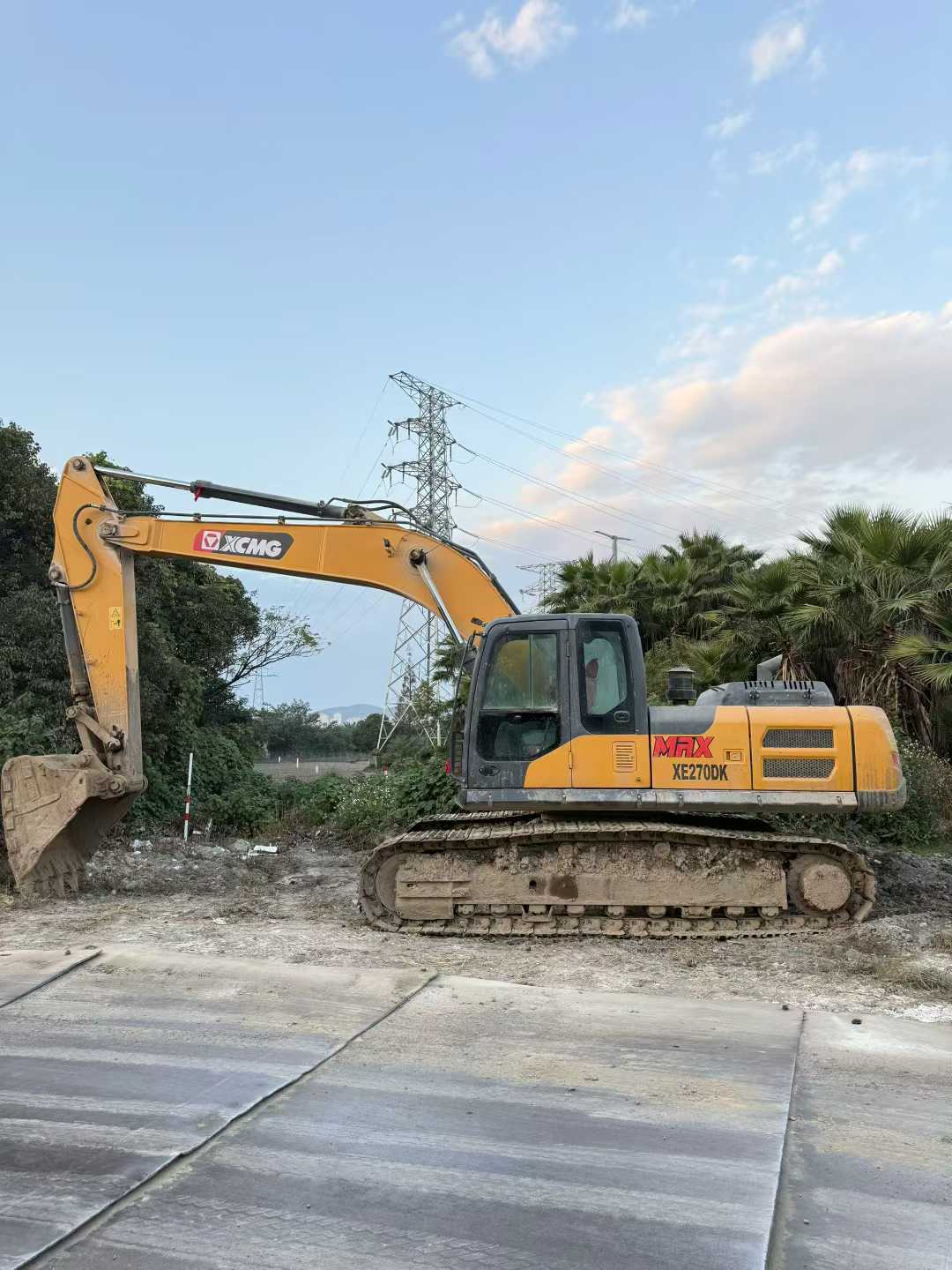 Used XCMG XE270GK Excavator 2021 Model