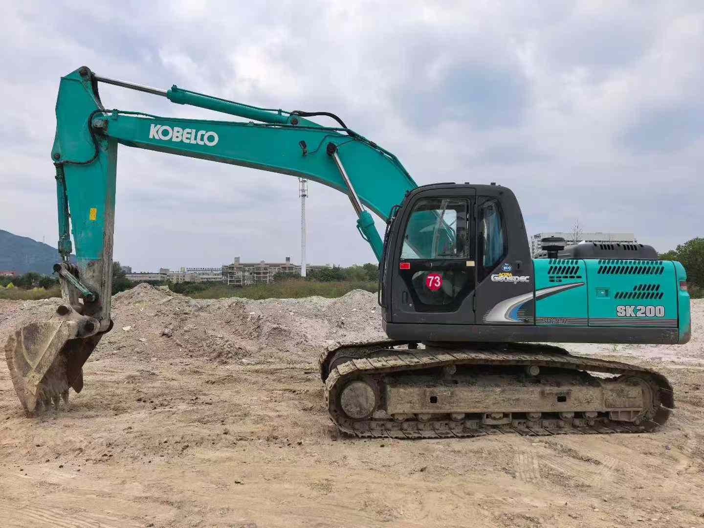 Used Kobelco SK200 Excavator 2015 Model