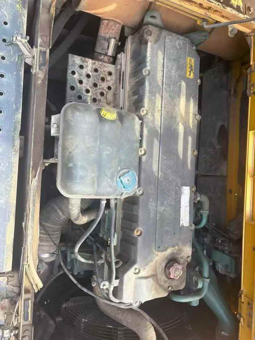 Used Volvo EC60 Excavator 2016 Model / 2