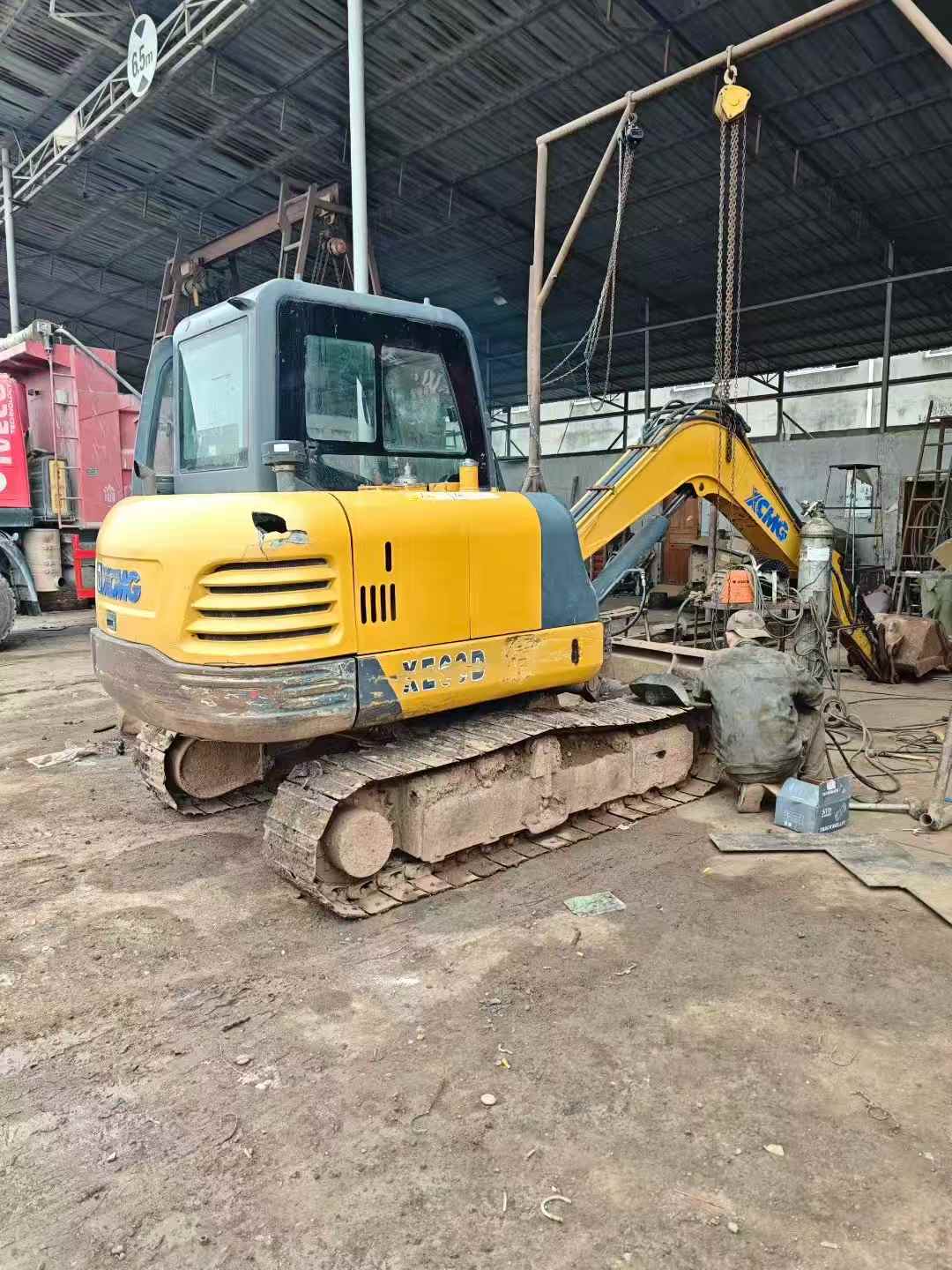 Used XCMG XE60 Excavator 2018 Model / 3