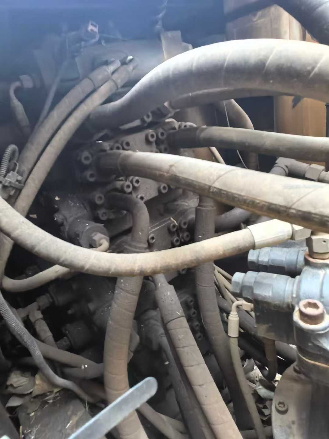 Used XCMG XE150 Excavator 2018 Model / 3