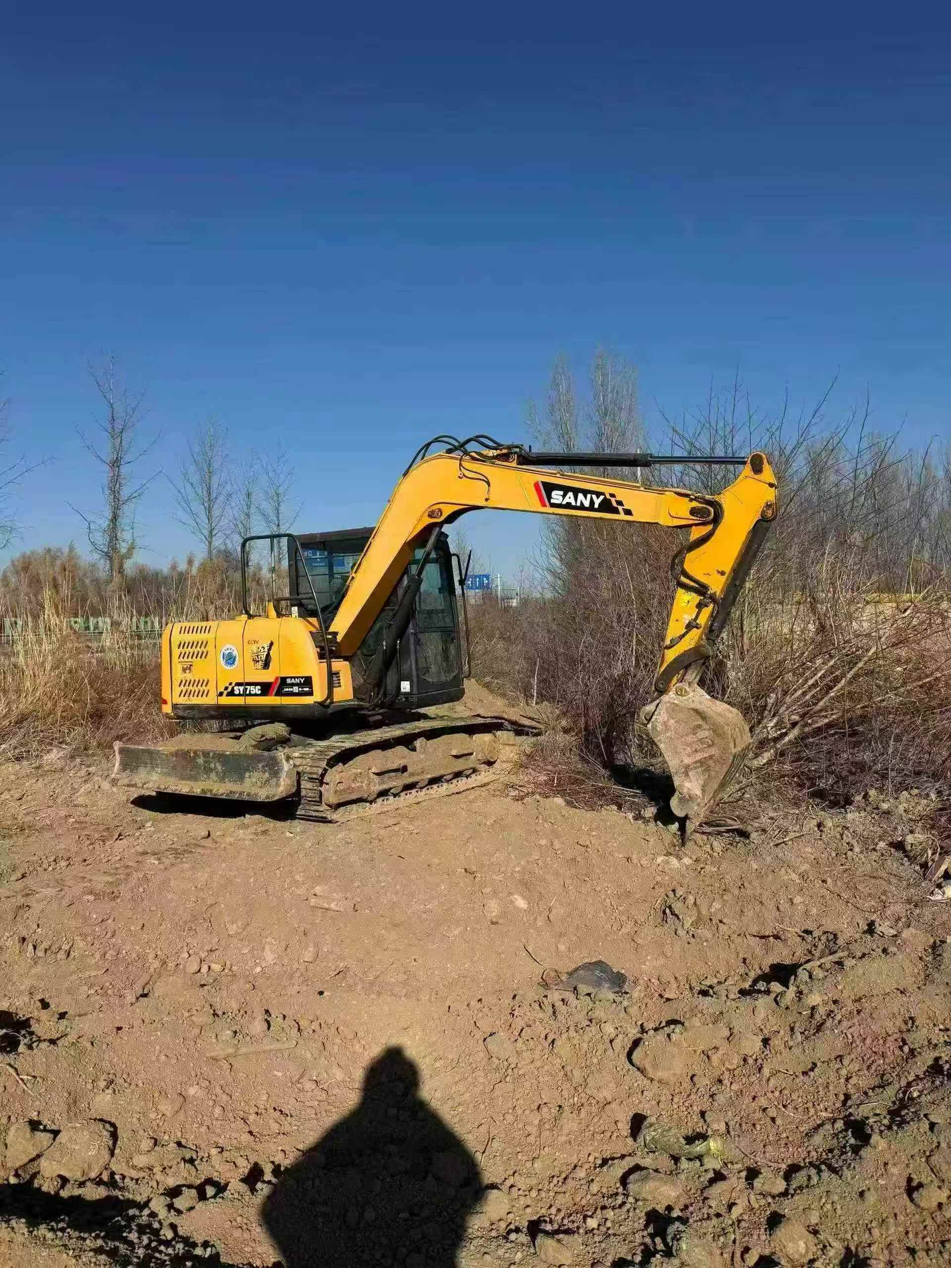 Used Sany SY75 Excavator 2016 Model / 2