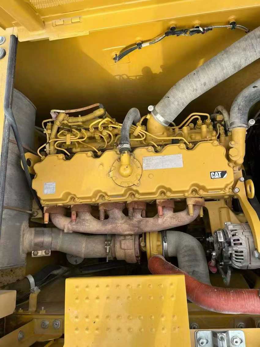 Used Caterpillar 330L Excavator 2020 Model / 7