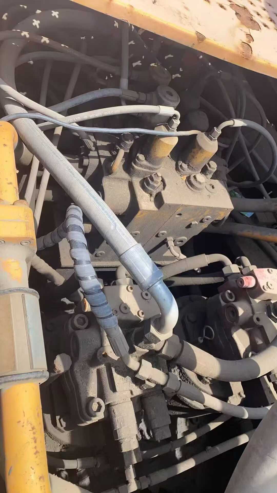 Used Sany SY465H Excavator 2014 Model / 3