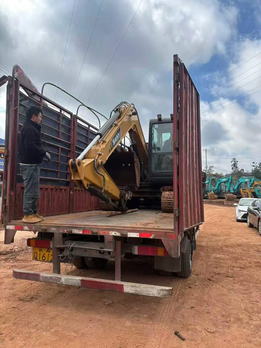 Used Sany SY70C Excavator 2016 Model / 3