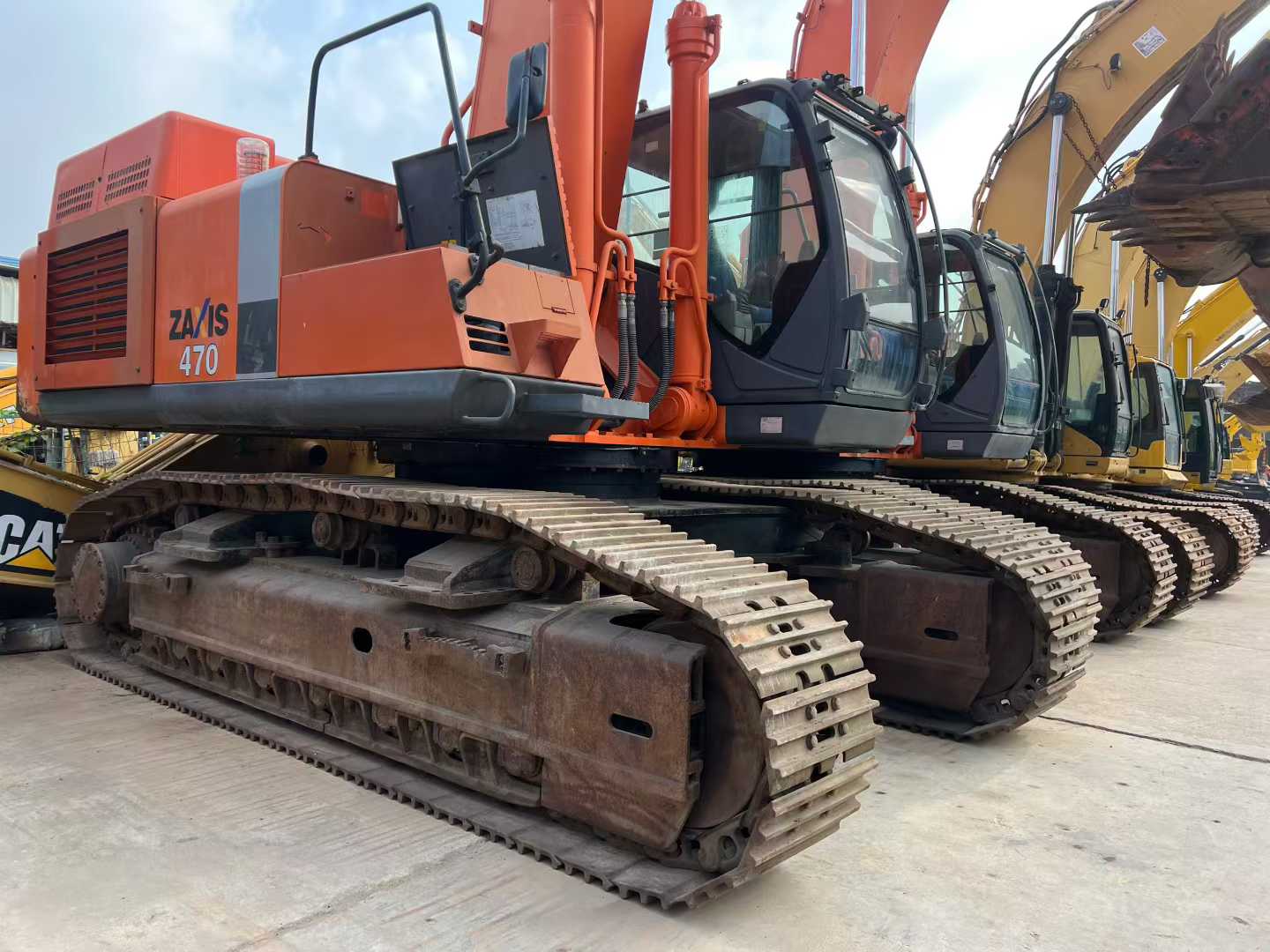 Used Hitachi ZX70 Excavator 2016 Model / 3