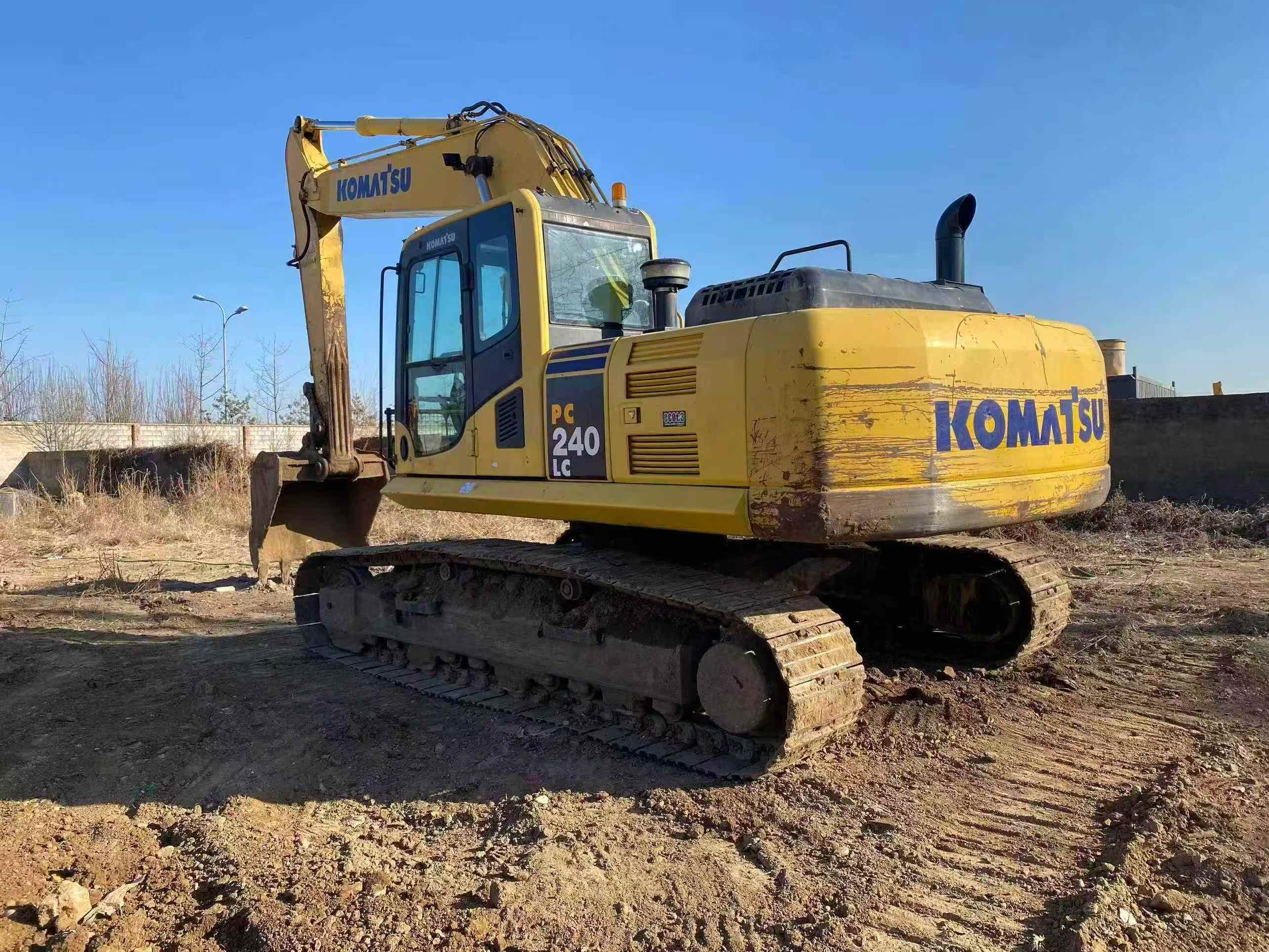 Used Komatsu PC240LC-8 Excavator 2016 Model
