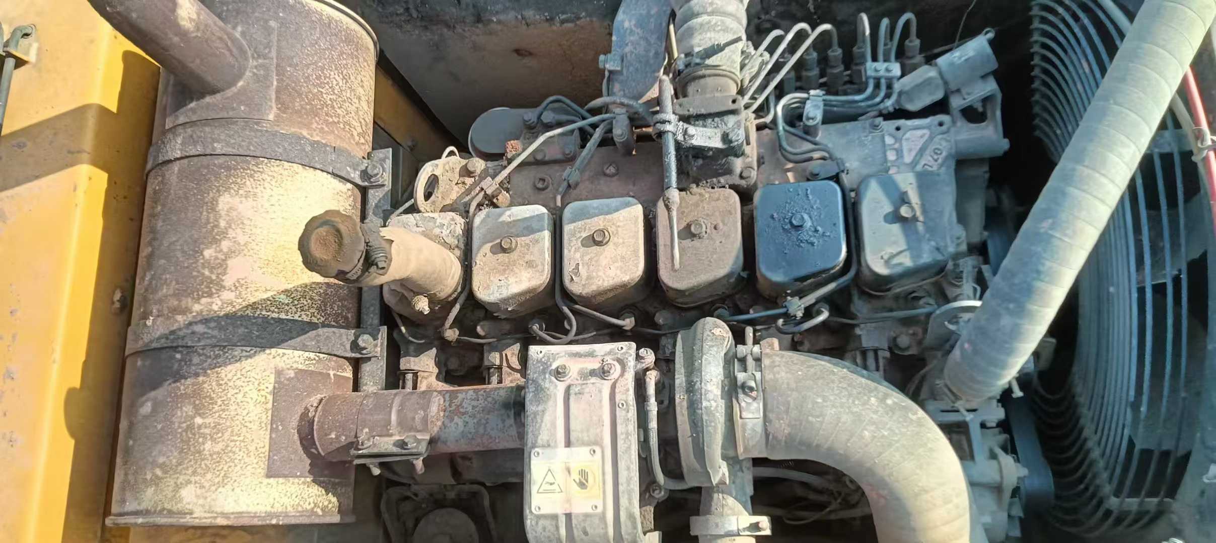 Used Hyundai R215-7C Excavator 2012 Model / 2