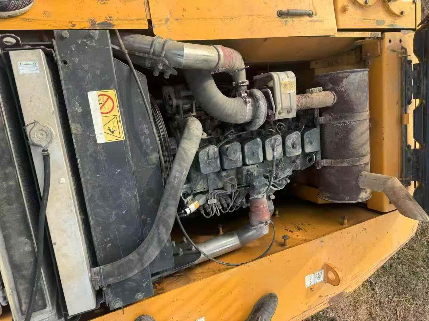 Used Hyundai R215-7C Excavator 2015 Model / 8