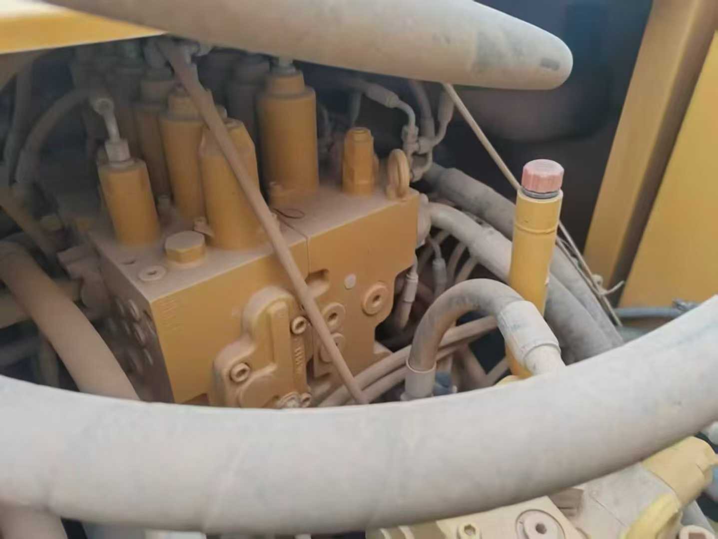 Used Sany SY200C Excavator 2020 Model / 4