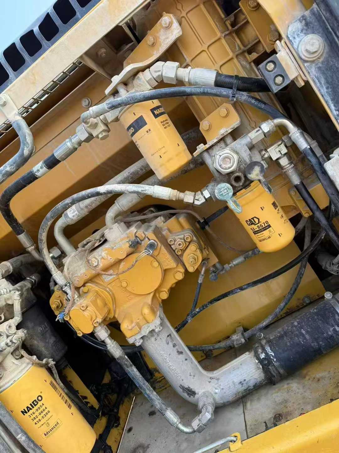 Used Caterpillar 330L Excavator 2018 Model / 9