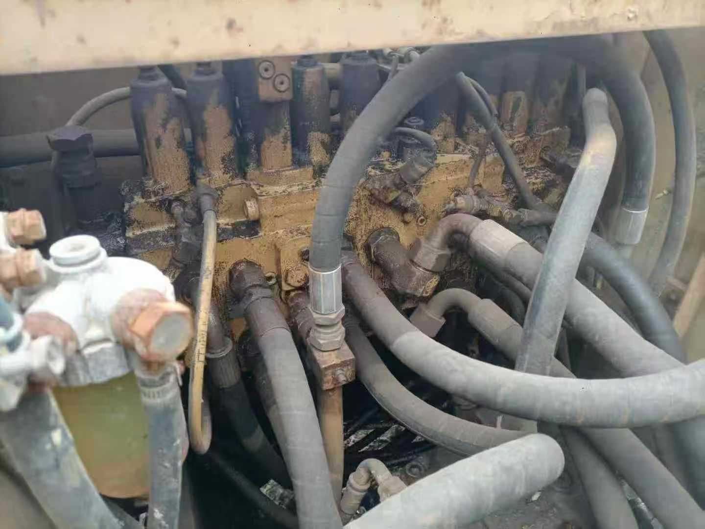 Used Caterpillar 312V2 Excavator 2016 Model / 4