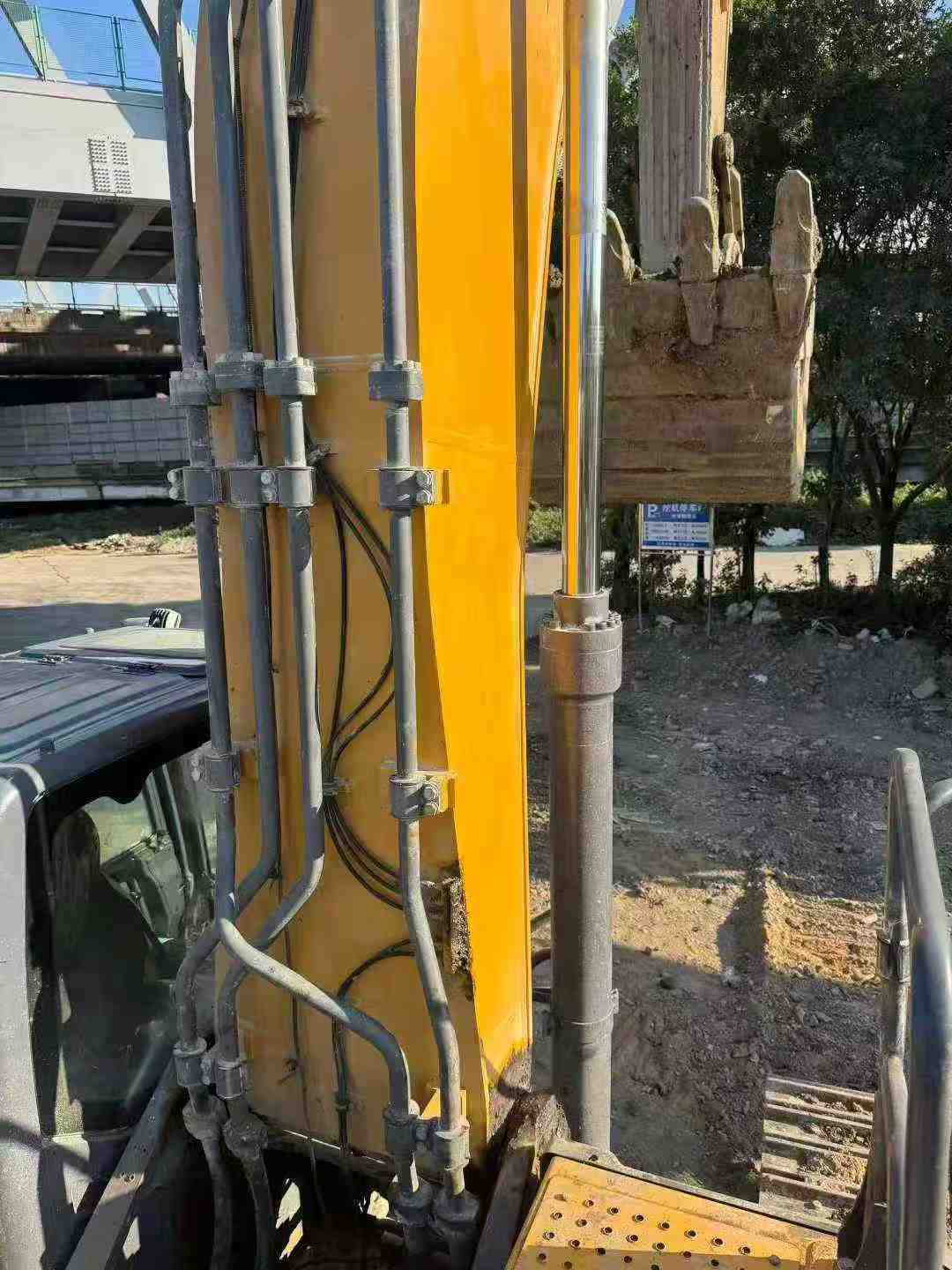 Used XCMG XE80D Excavator 2021 Model / 5