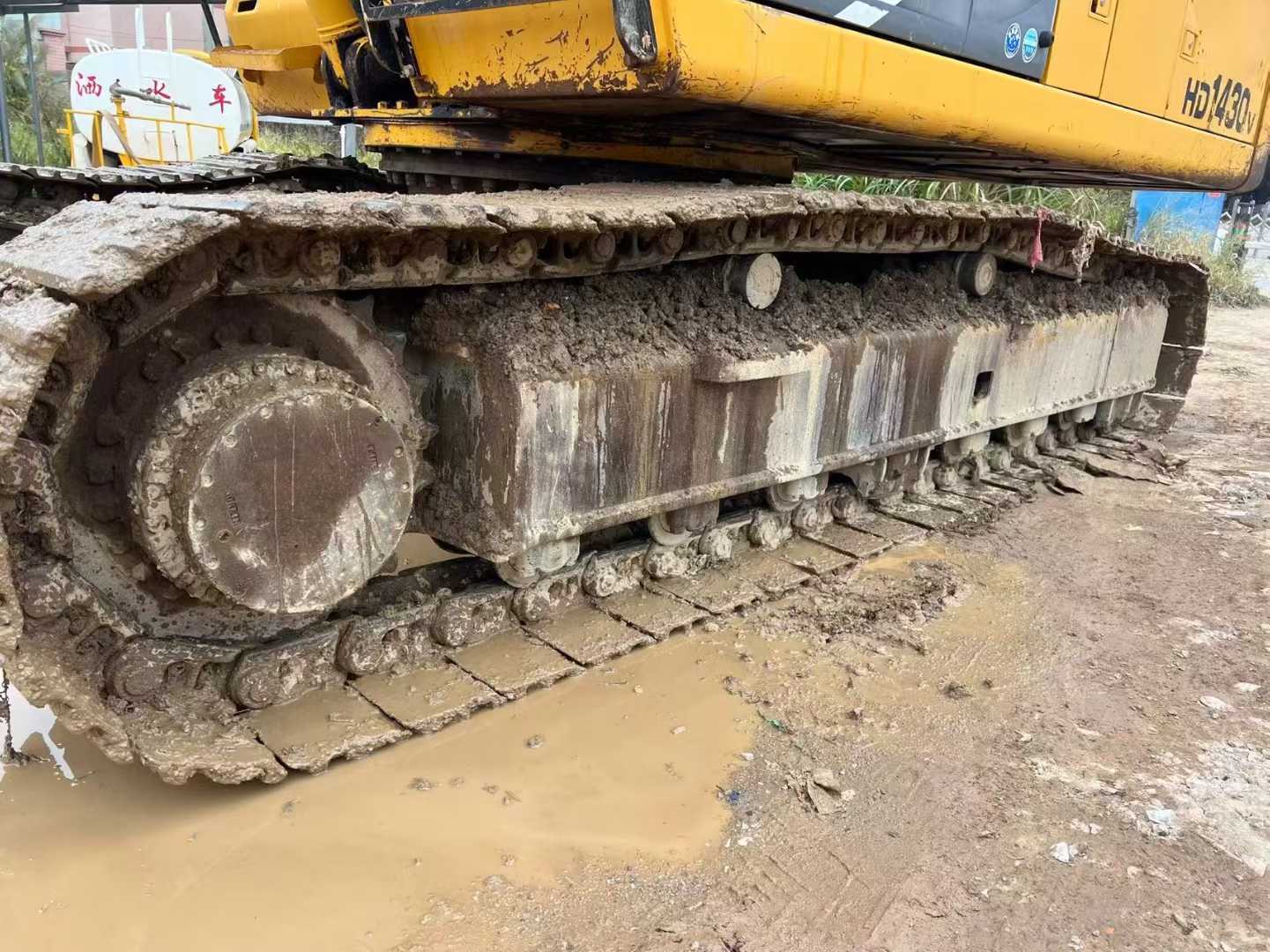 Used Kato HD1430V Excavator 2016 Model / 5