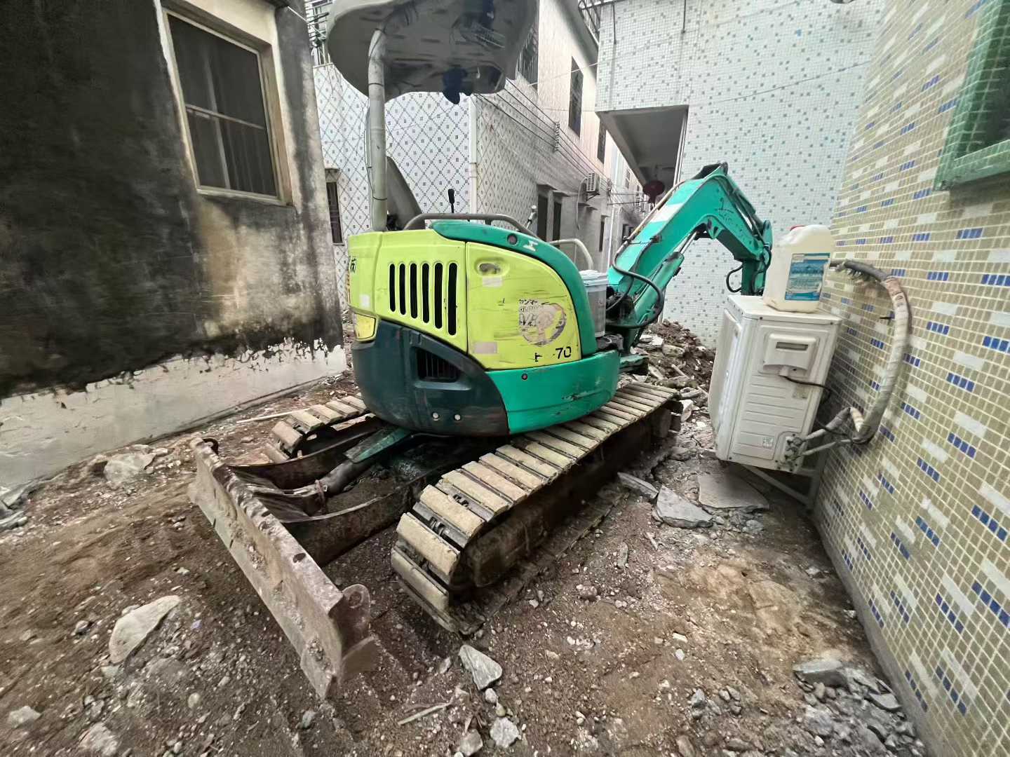 Used Yanmar vio30 Excavator 2016 Model / 8