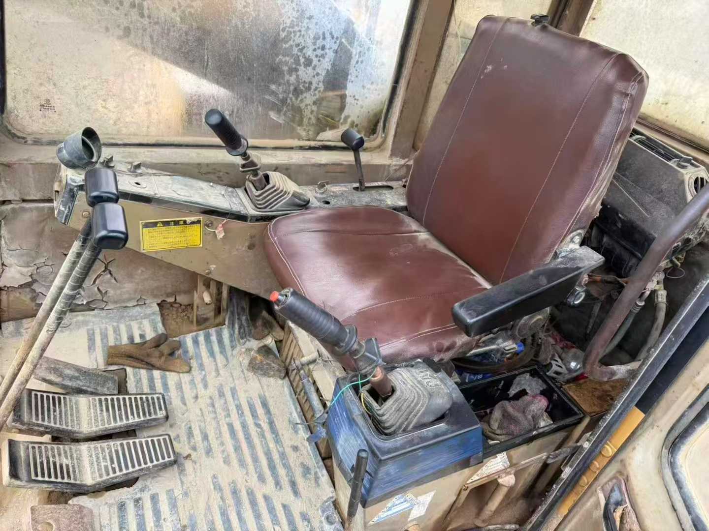 Used Caterpillar CT20 Excavator 2016 Model / 3