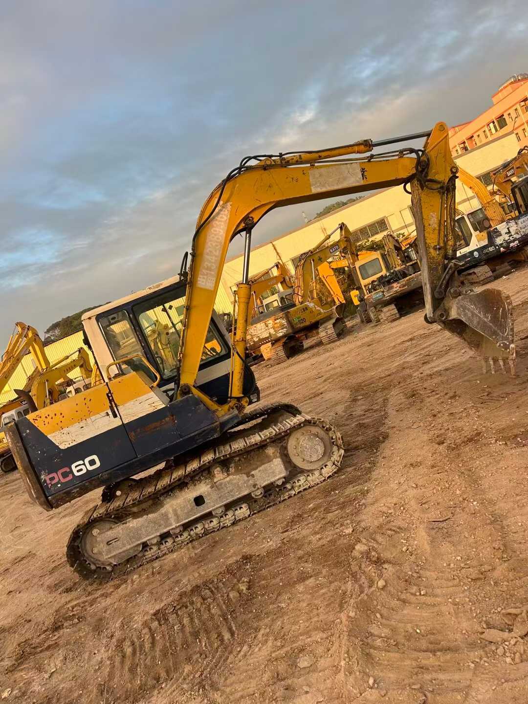 Used Komatsu PC60-6 Excavator 2016 Model