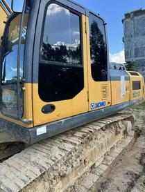 Buy XCMG LW200 Used Excavator / 2 Used XCMG LW200 Excavator 2016 Model / 2