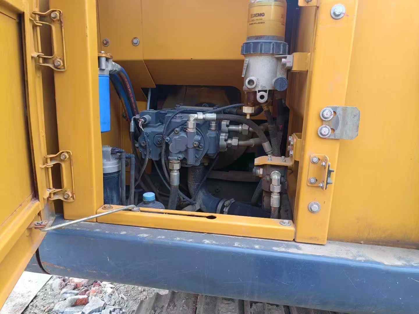 Used XCMG XE135GA Excavator 2022 Model / 4