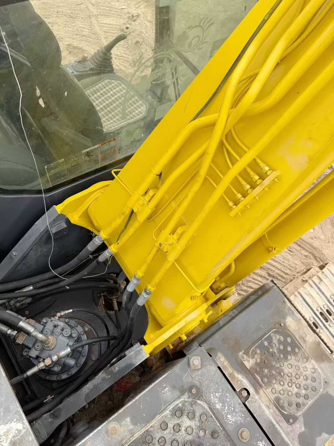 Used Sumitomo SH200A5 Excavator 2016 Model / 8