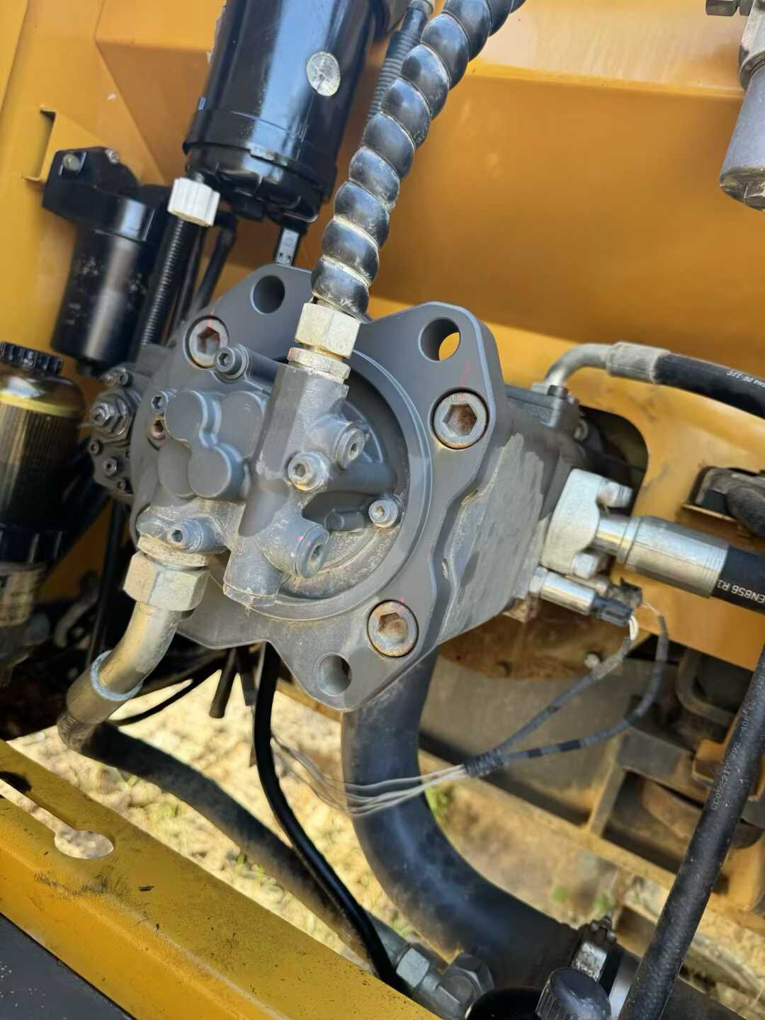 Used XCMG LW200 Excavator 2016 Model