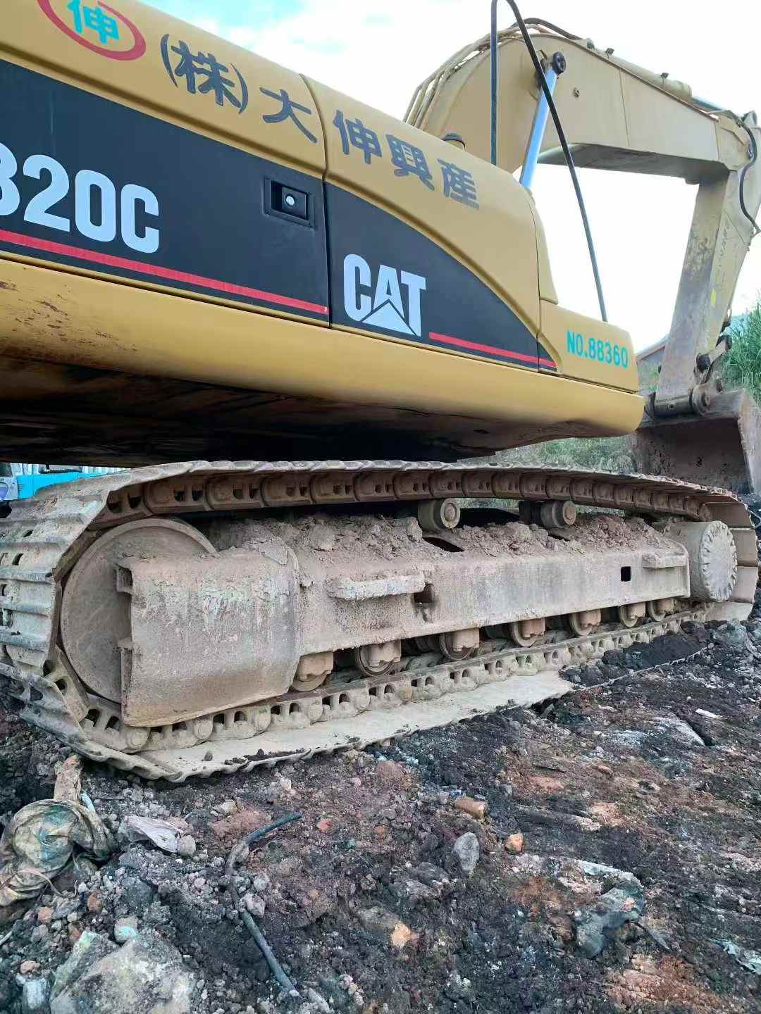Used Caterpillar 320C Excavator 2016 Model / 2
