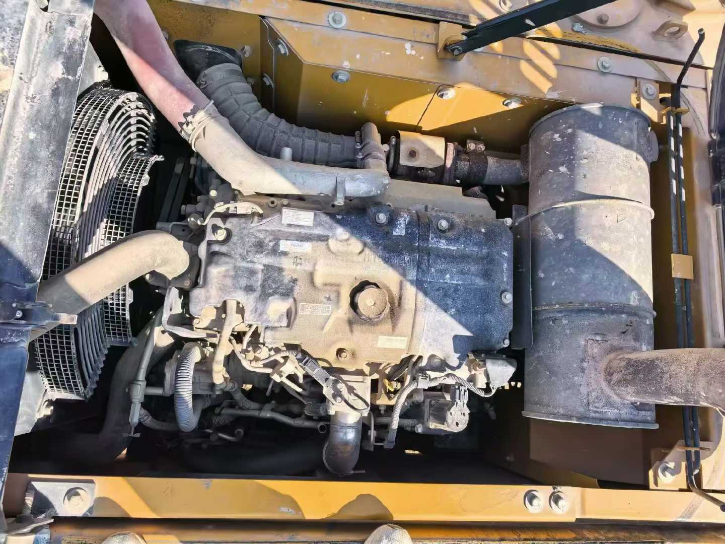 Used Sany SY200H Excavator 2016 Model / 6