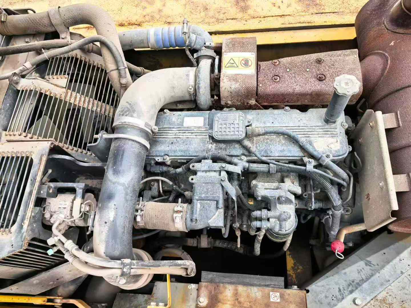 Used Komatsu PC300 Excavator 2016 Model / 8