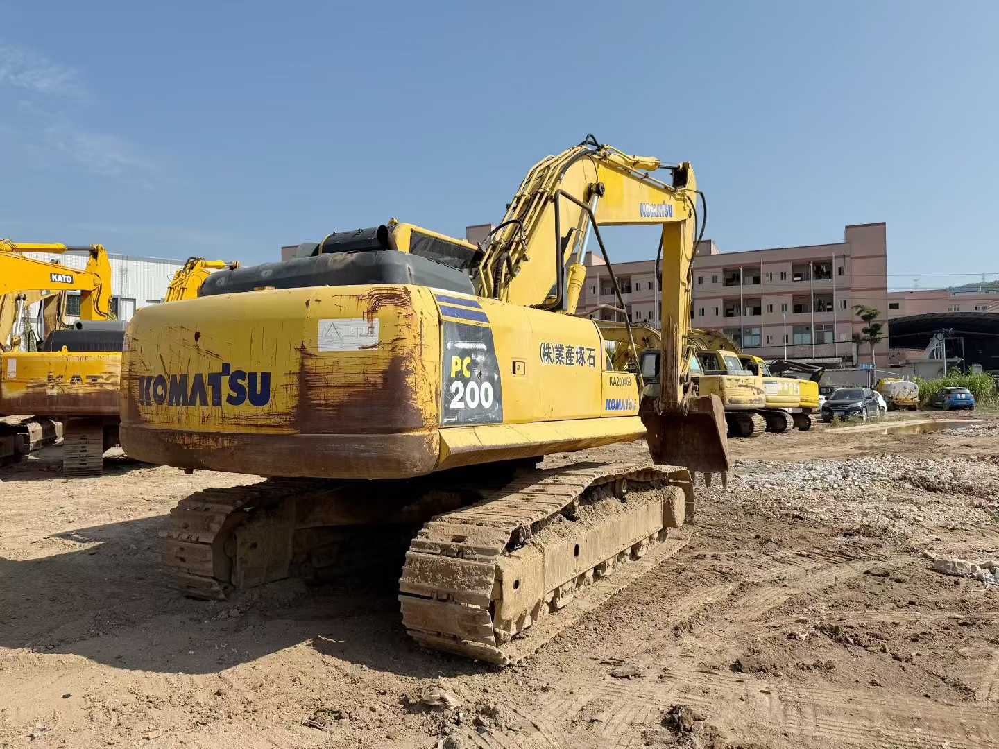 Used Komatsu PC200-8N1 Excavator 2016 Model / 3