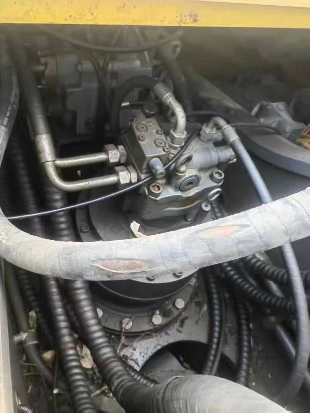 Used XCMG XE370 Excavator 2016 Model / 4