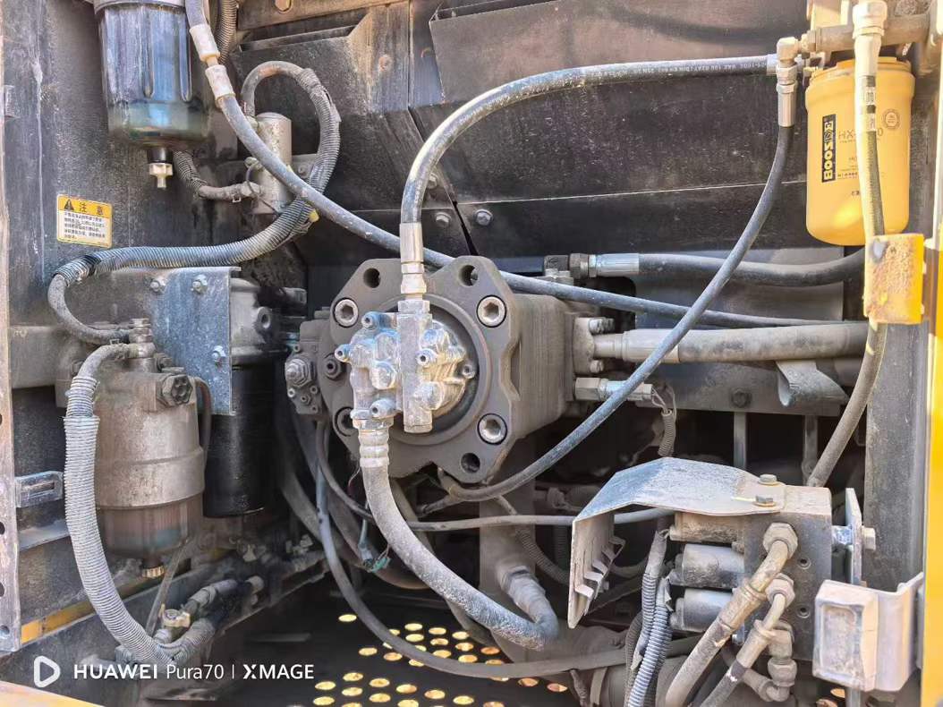 Used Sumitomo SH210-5 Excavator 2016 Model / 8