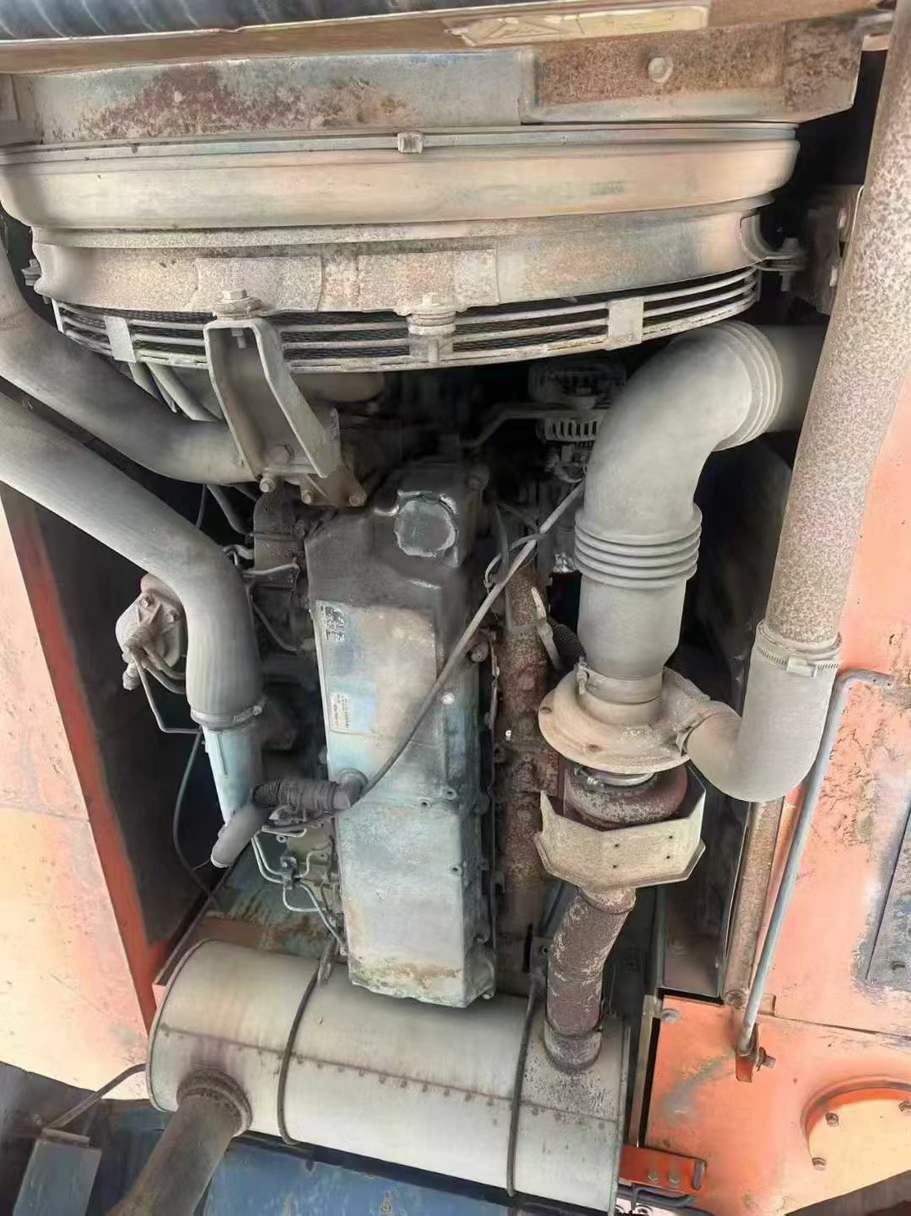 Used Hitachi ZW330 Excavator 2010 Model / 7