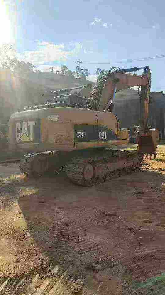 Used Caterpillar CT20 Excavator 2016 Model / 4