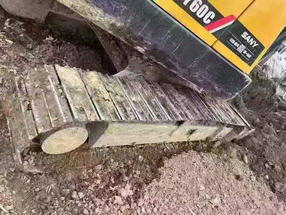 Used Sany SY60 Excavator 2020 Model / 8