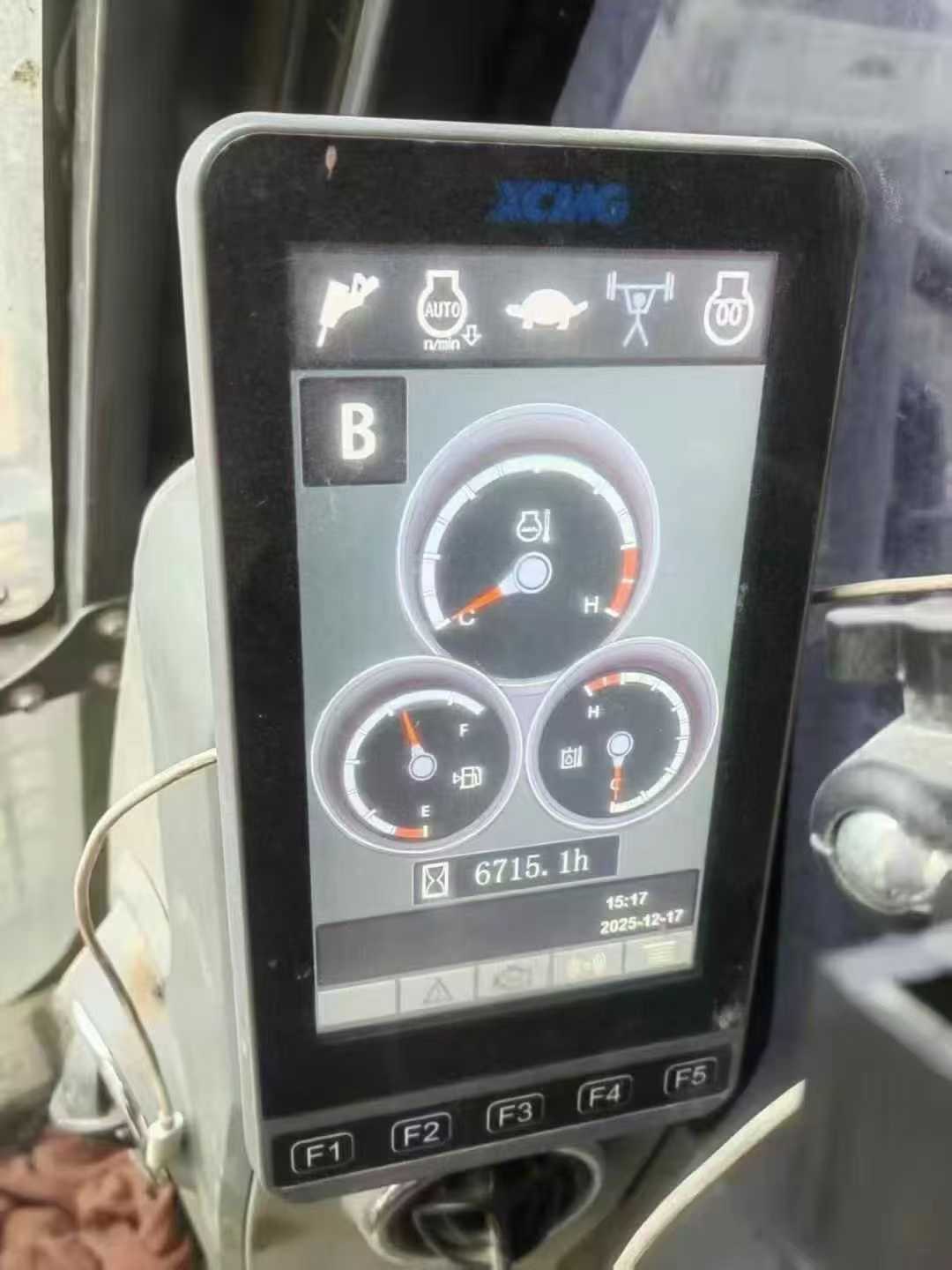 Used XCMG XE370 Excavator 2016 Model / 6