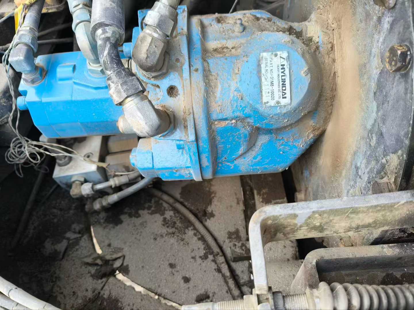 Used Hyundai HX60 Excavator 2016 Model / 3