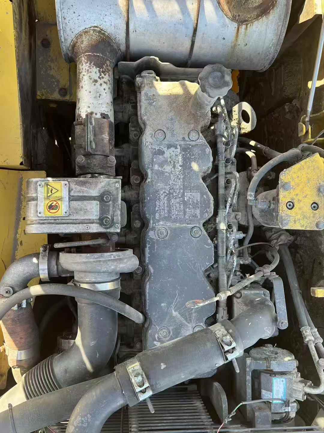 Used Komatsu PC200-8 Excavator 2010 Model / 9