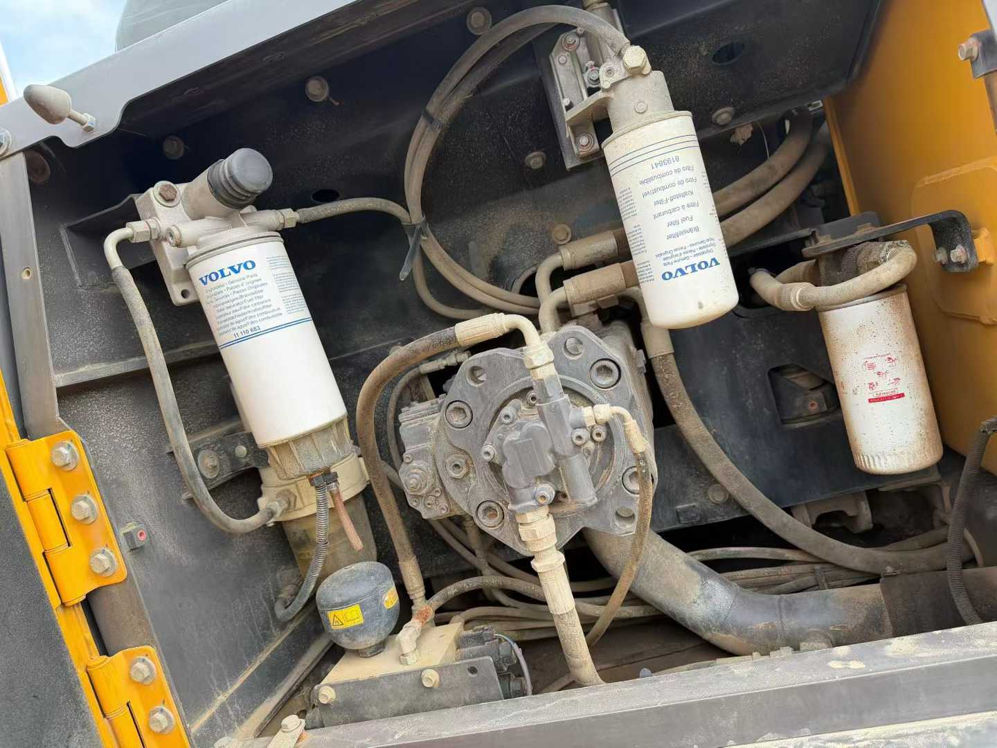 Used Volvo EC60 Excavator 2020 Model / 8