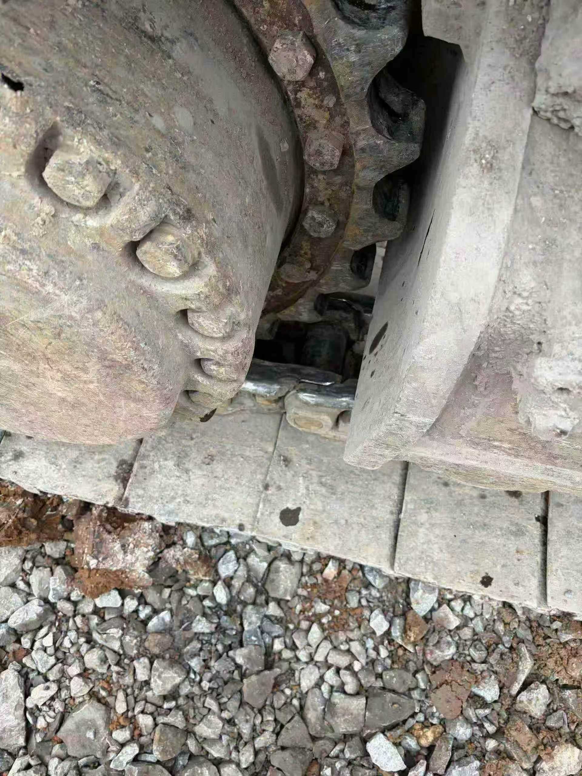 Used Caterpillar CT20 Excavator 2014 Model / 9