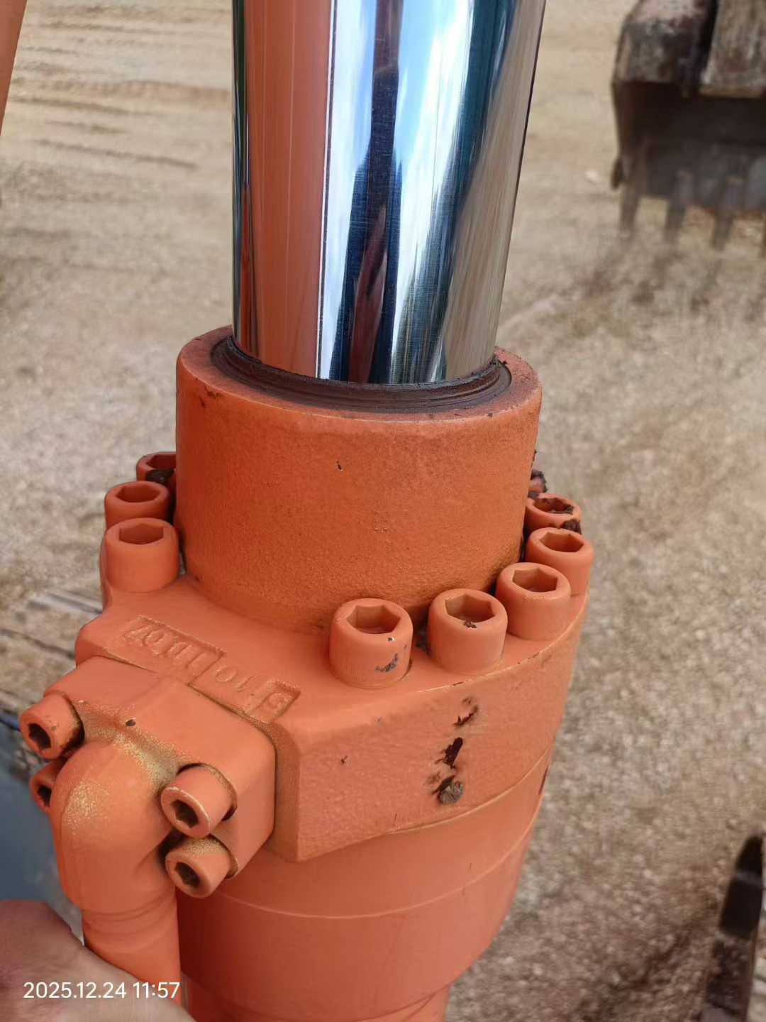 Used Hitachi ZX60 Excavator 2016 Model / 6